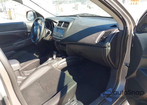 2015 Mitsubishi Outlander Sport Es z USA, uszkodzony, nr VIN 4A4AP3AW9FE039288